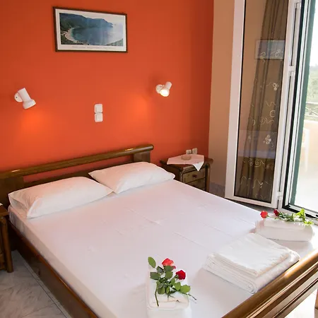 Апартаменты Almyros & *