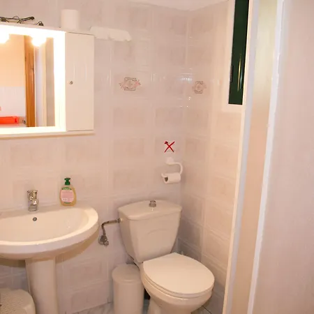 Almyros & Апартаменты Kounopetra