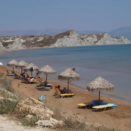 Almyros & Апартаменты *