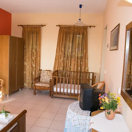Almyros & Apartment Kounopetra