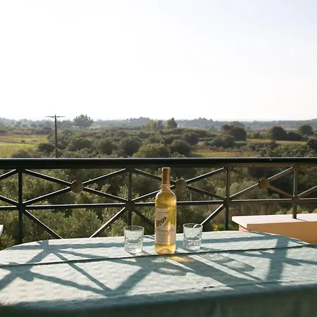 Almyros & Apartamento Kounopetra