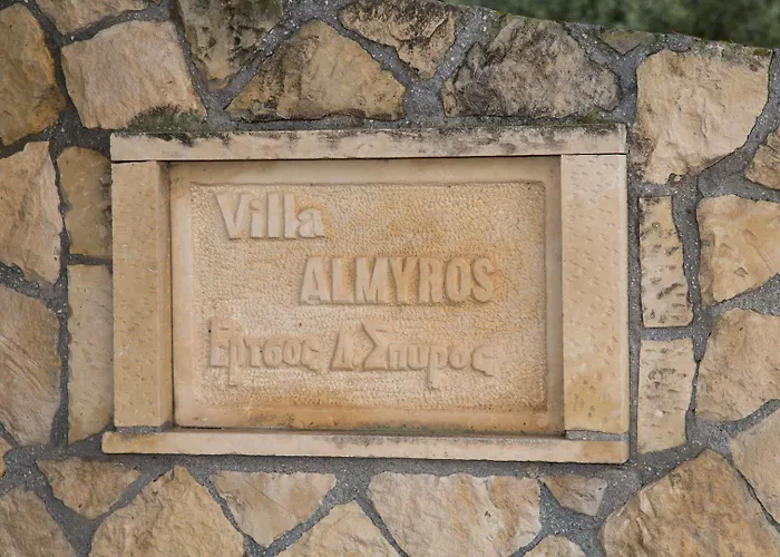 Almyros & Apartmán